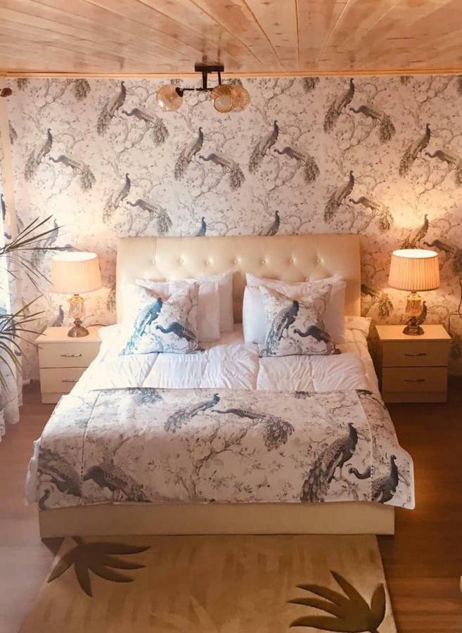 Guest House Stena Erseke Bagian luar foto